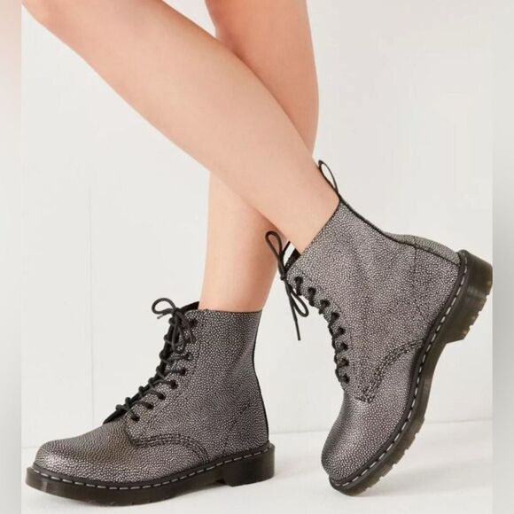 Dr. Martens Pascal Metallic Pebble Combat Boots Size 6 - Picture 1 of 16